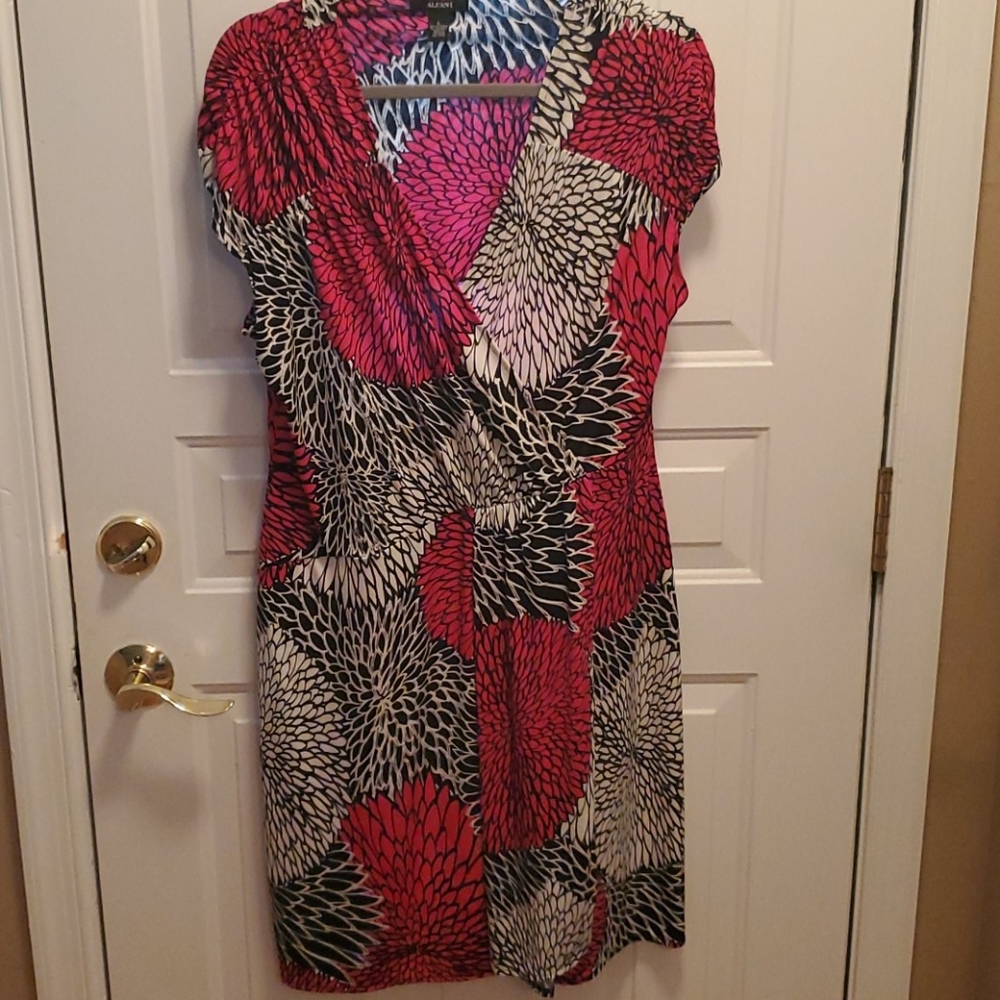 Alfani size L dress-95%polyester,5%spandex